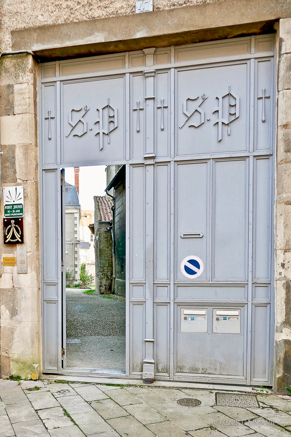 Poitiers.Town.02-1270134