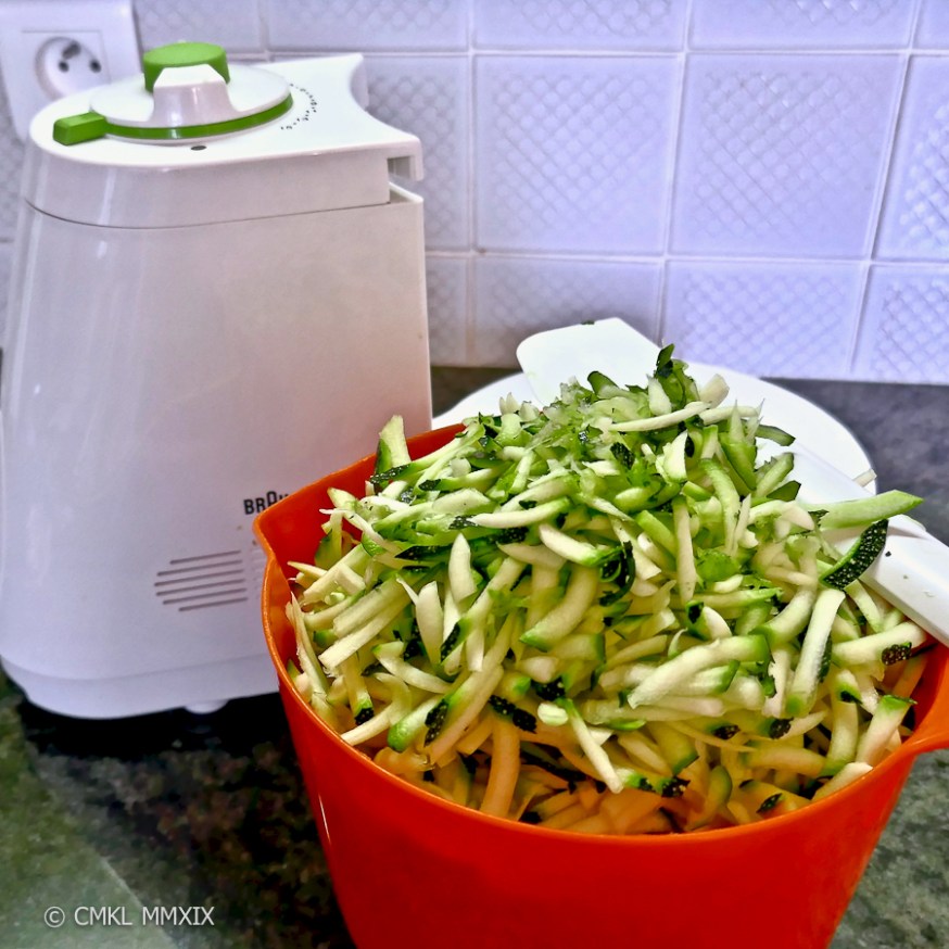 Zucchini.Bread.04-1360413